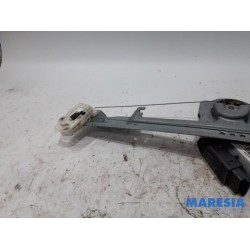 Renault - Grand Scenic - Rear door window mechanism 4-door, right