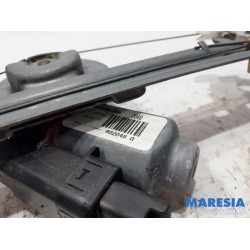 Renault - Grand Scenic - Rear door window mechanism 4-door, right