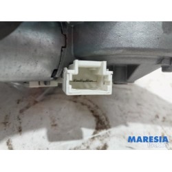 Renault - Grand Scenic - Moteur essuie-glace arrière