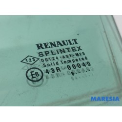 Renault - Grand Scenic - Dreieckfenster links vorne