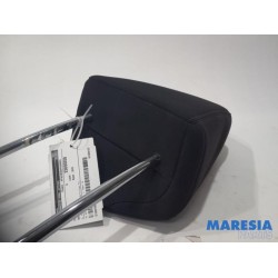 Peugeot - 308 - Headrest