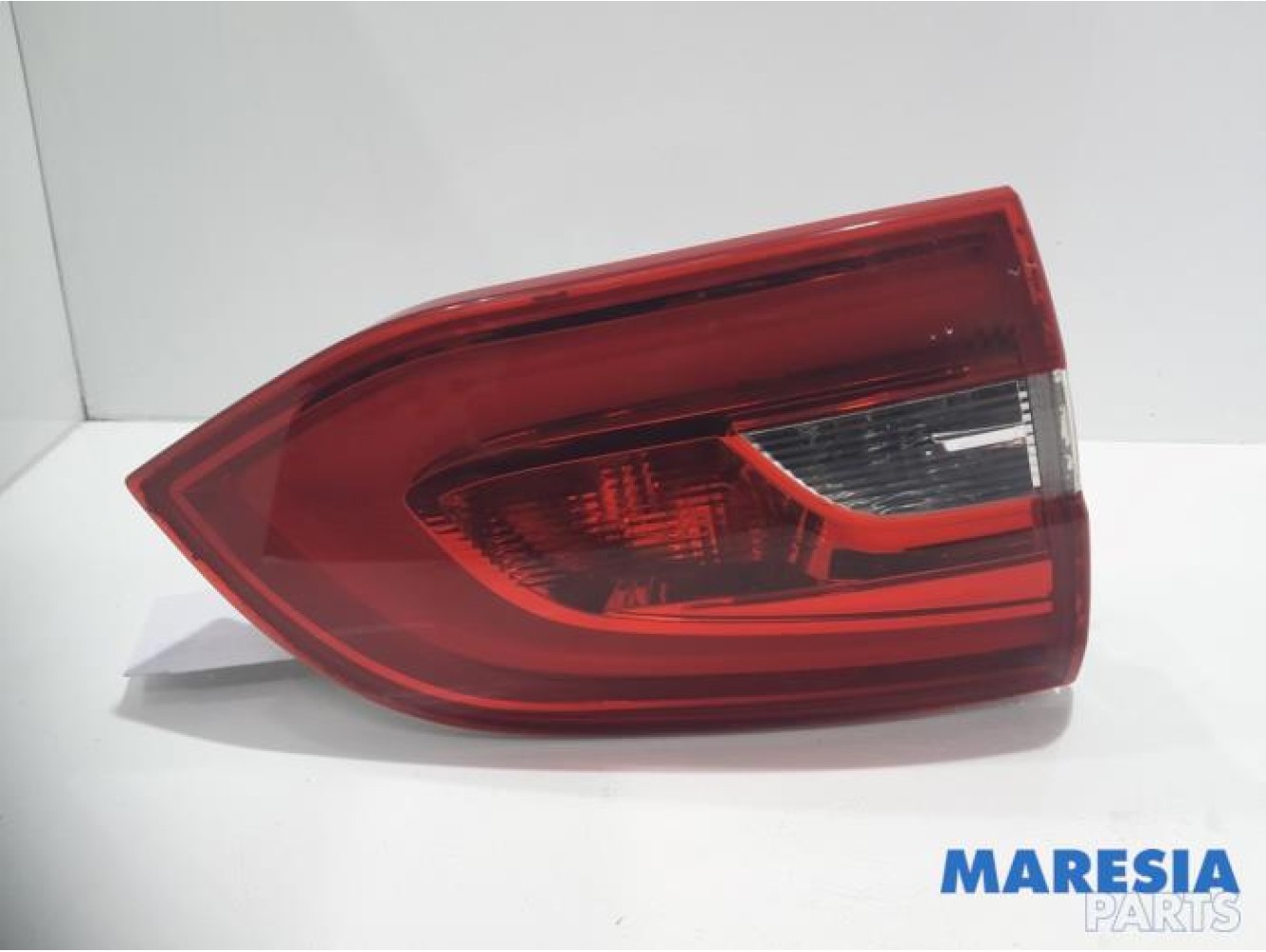 Peugeot - 308 - Rücklicht links