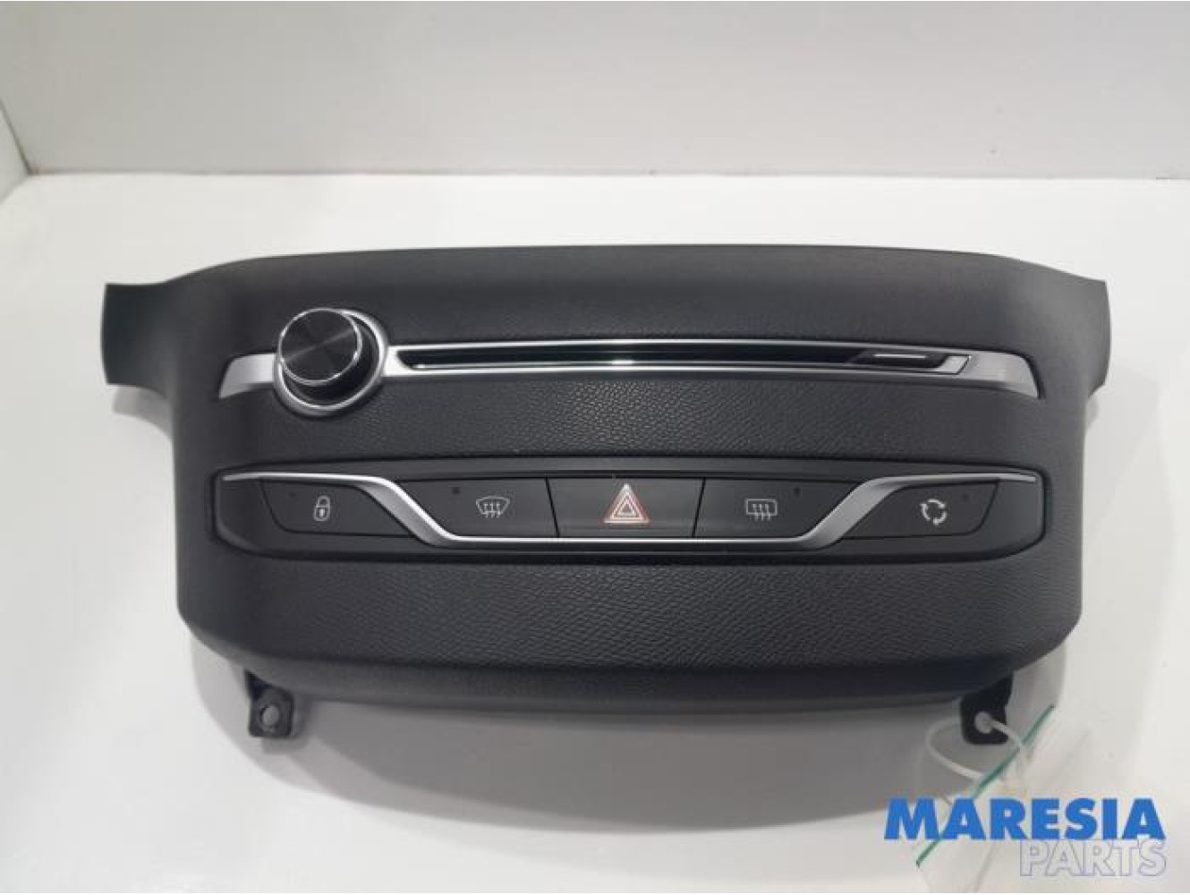 Peugeot - 308 - Radio control panel