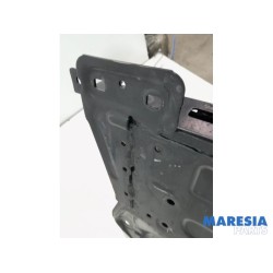 Opel - Corsa - Subframe