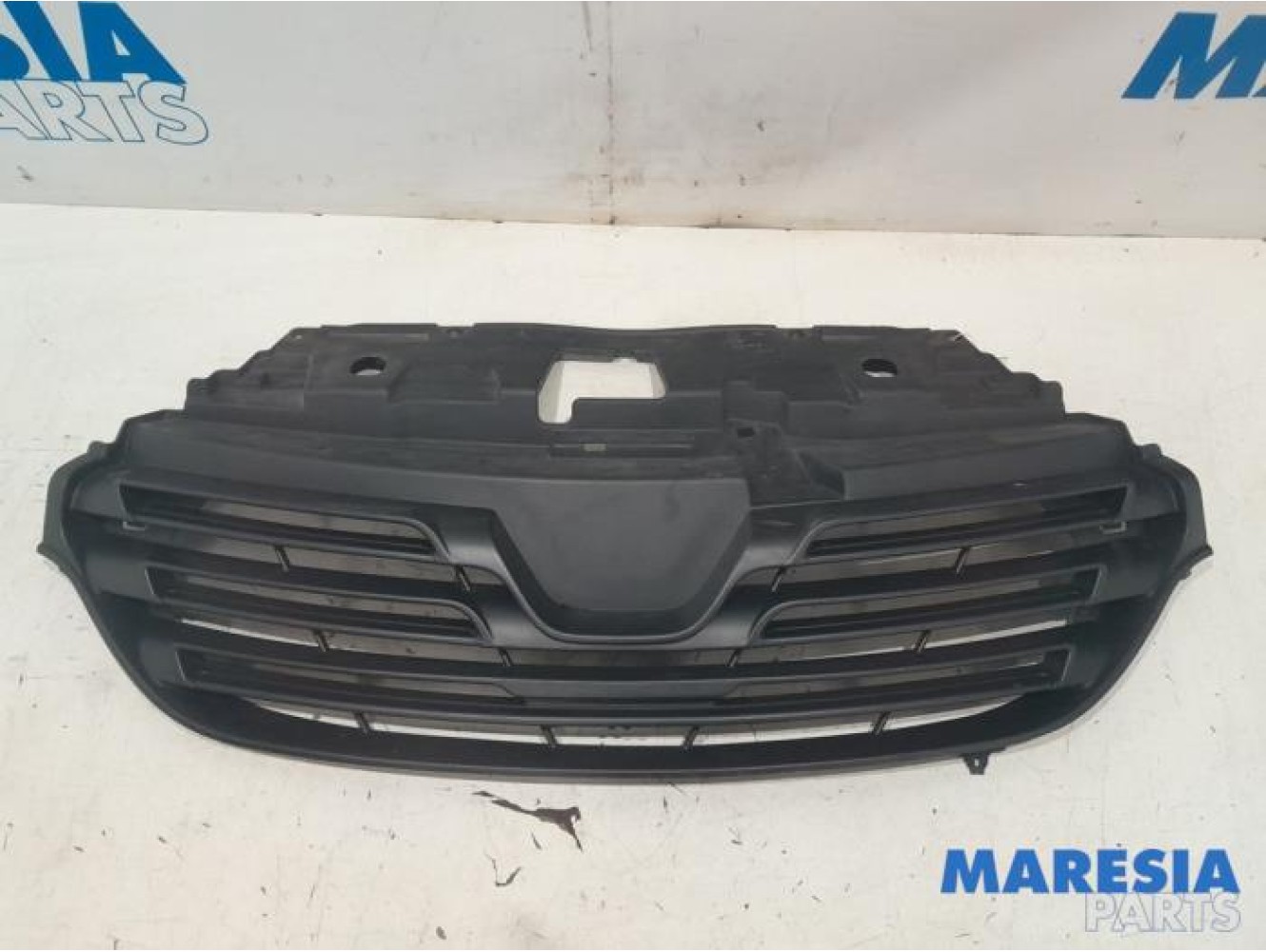 Renault - Trafic - Grille