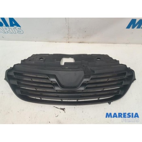 Renault - Trafic - Grille