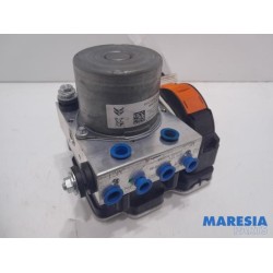 Opel - Corsa - ABS Pomp