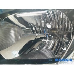 Renault - Trafic - Koplamp links