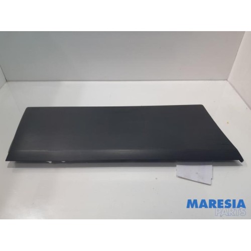 Renault - Trafic - Decorative strip