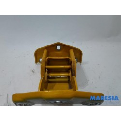 Renault - Trafic - Tailgate hinge