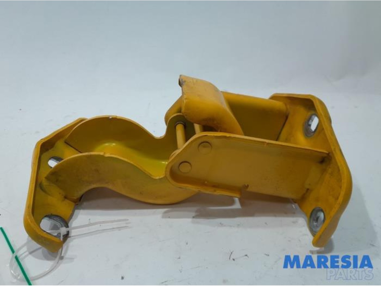 Renault - Trafic - Tailgate hinge