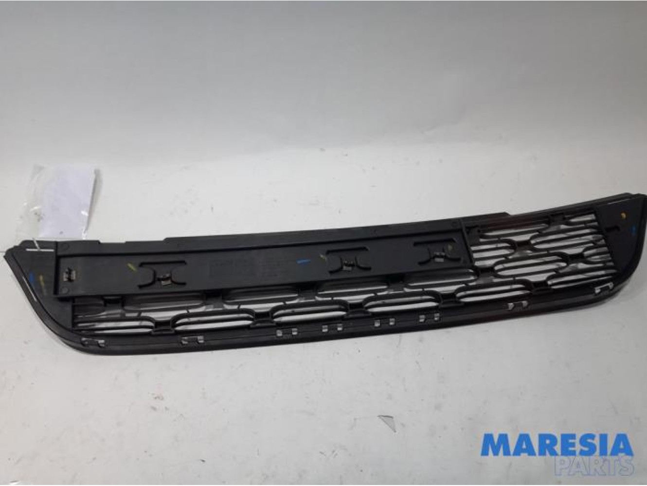 Citroen - C3 - Front bumper, central component
