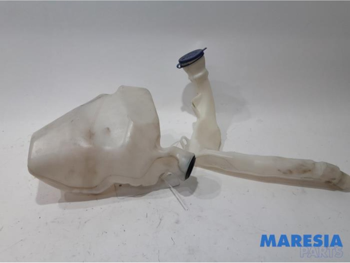 Citroen - C3 - Front windscreen washer reservoir
