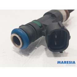 Renault - Clio - Injector (petrol injection)