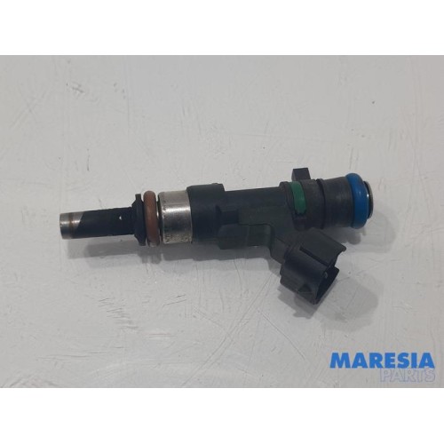 Renault - Clio - Injecteur (injection essence)