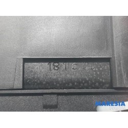 Citroen - C4 Cactus - Tailgate lock mechanism