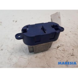 Renault - Laguna - Heater resistor