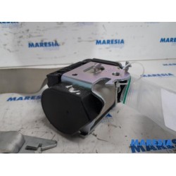 Renault - Megane - Sicherheitsgurt links vorne