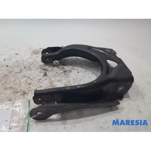 Citroen - C5 - Front upper wishbone, right