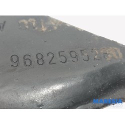 Citroen - C5 - Querlenker oben links vorne