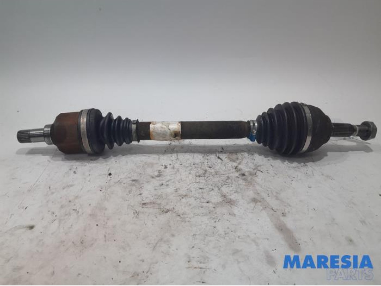 Citroen - C5 - Aandrijfas links-voor