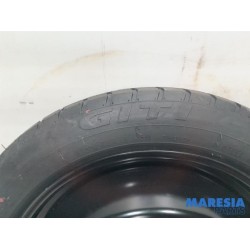 Renault - Captur - Krikset + reservewiel