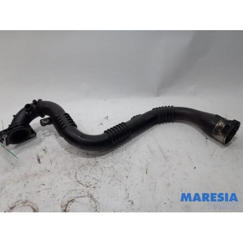 Renault - Clio - Intercooler tube