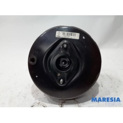 Renault - Clio - Brake servo