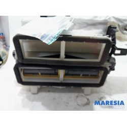 Citroen - C4 Picasso - Heater housing