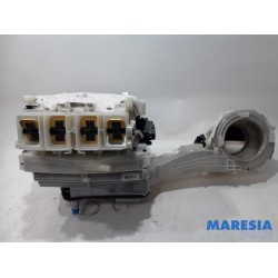Citroen - C4 Picasso - Heater housing