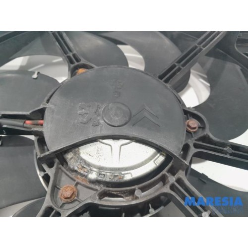 Citroen - C4 Picasso - Fan motor