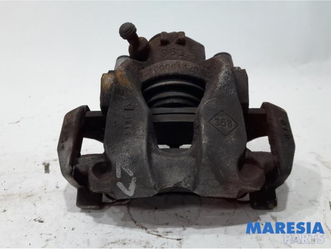 Renault - Clio - Front brake calliper, right