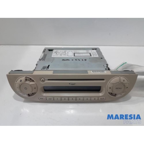 Fiat - 500 - Radio CD player