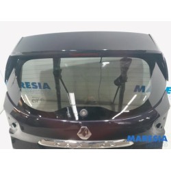Renault - Captur - Tailgate