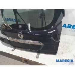 Renault - Captur - Tailgate