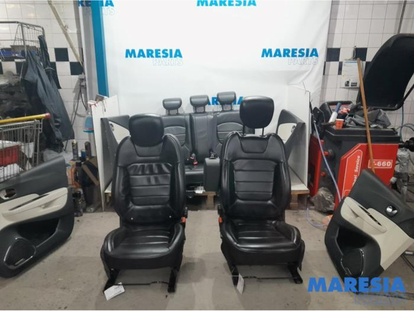 Renault - Captur - Set of upholstery (complete)