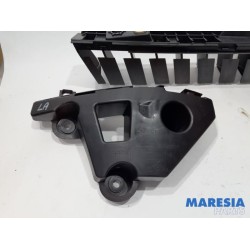 Peugeot - 308 - Rear bumper bracket central