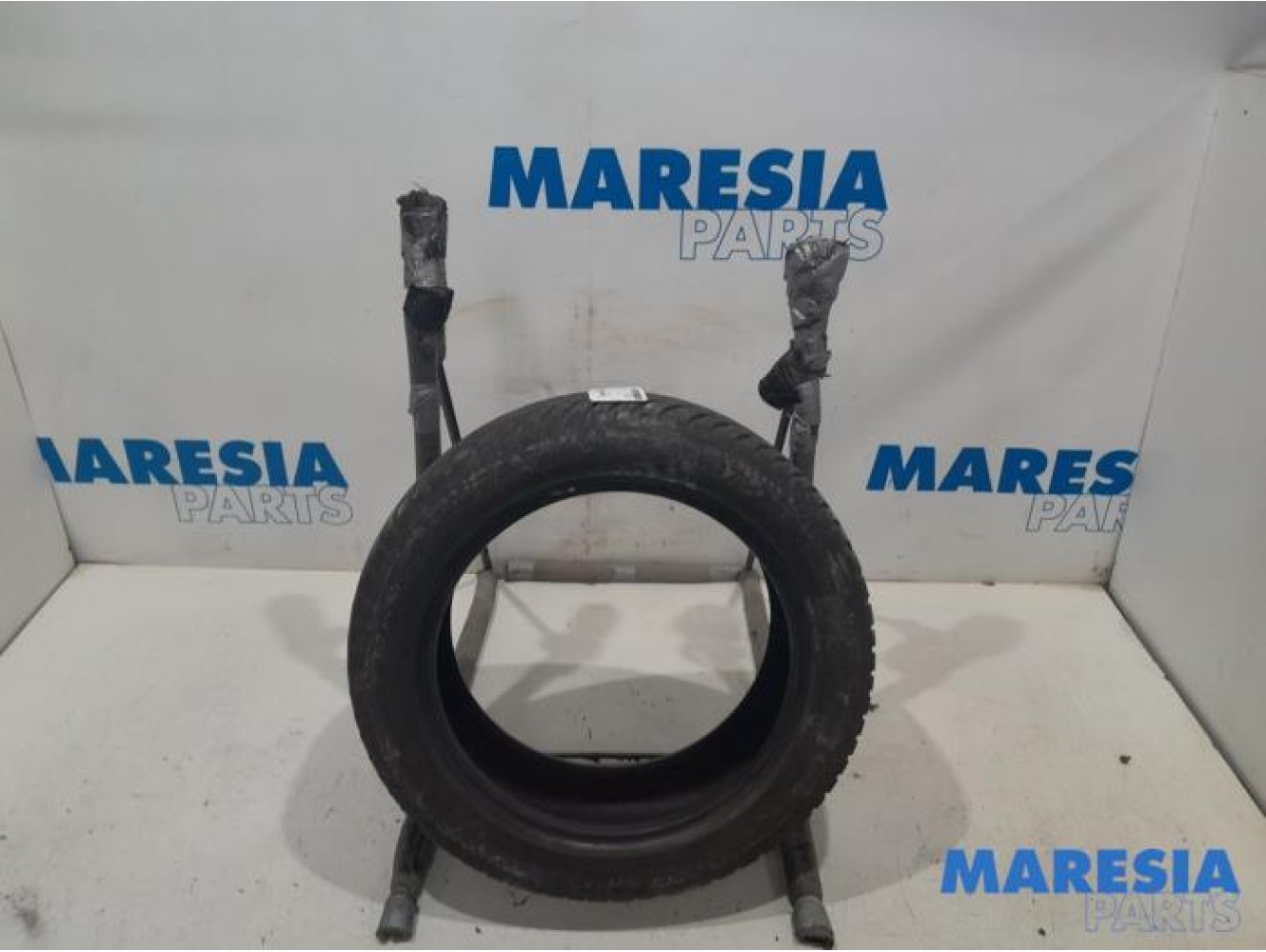 Citroen - C4 Picasso - Tyre