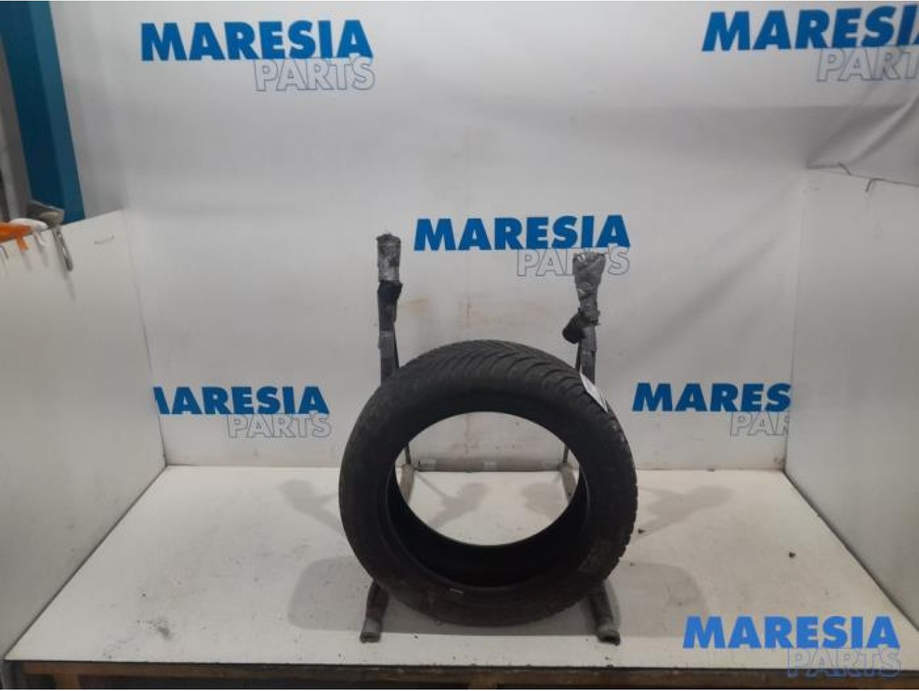 Citroen - C4 Picasso - Tyre
