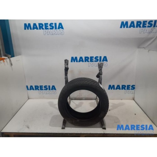 Citroen - C4 Picasso - Tyre