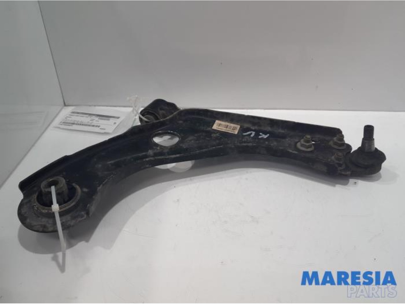 Peugeot - 308 - Bras de suspension bas avant droit