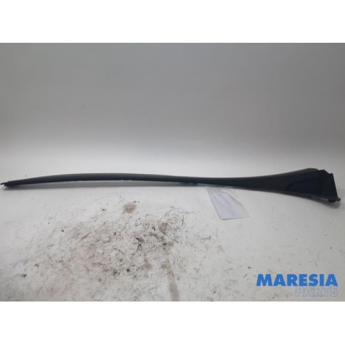 Renault - Trafic - Windschutzscheibe blende
