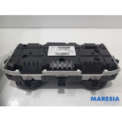 Renault - Trafic - Instrument panel