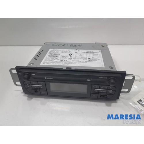 Renault - Trafic - Radio