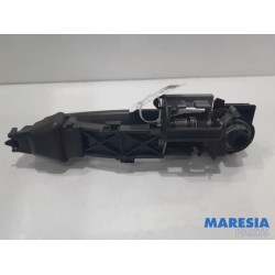 Renault - Trafic - Minibus/van rear door handle