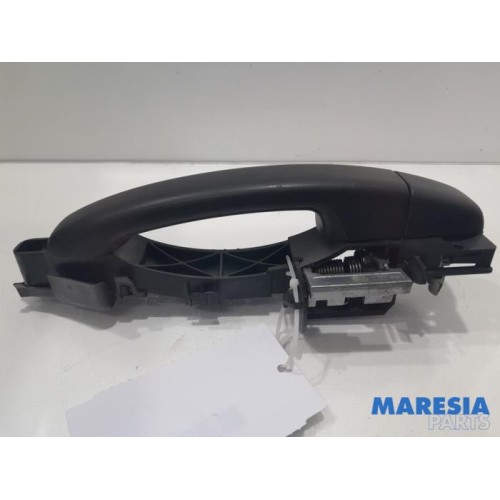 Renault - Trafic - Minibus/van rear door handle
