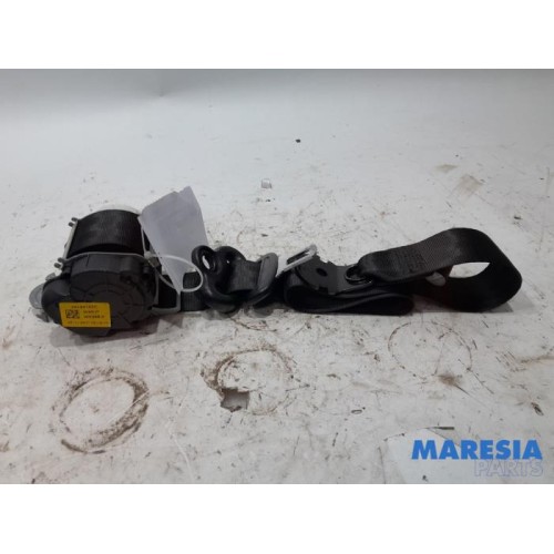 Renault - Trafic - Front seatbelt, right