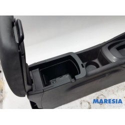 Citroen - DS4 - Middle console