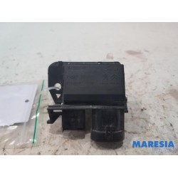 Citroen - DS4 - Cooling fan resistor