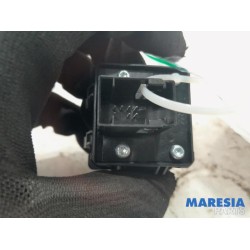 Citroen - DS4 - Parking brake switch